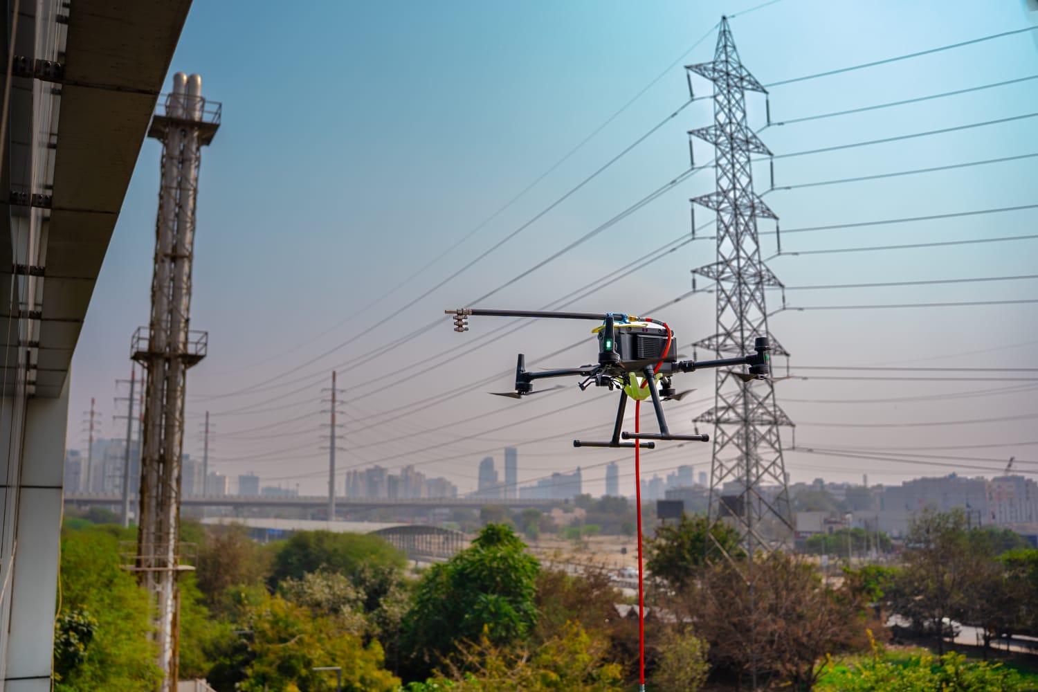 Solar array receiving drone soft rinse